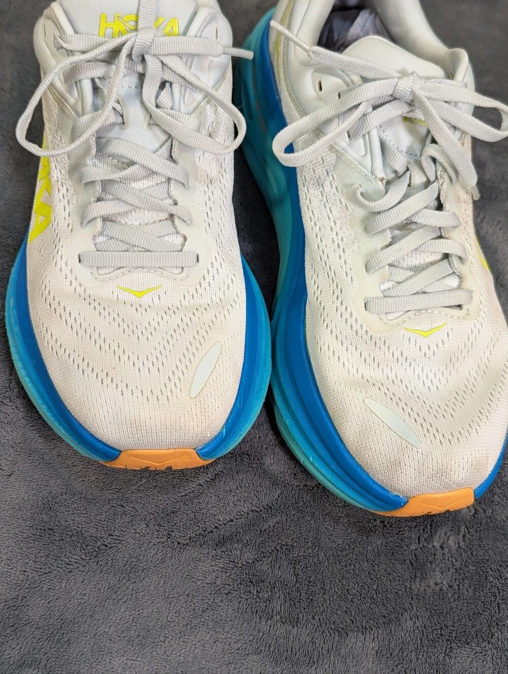 HOKA Men's Bondi 8 Max-Cushion Running Shoes Ice Flow / Bit of Blue 9.5 Men's